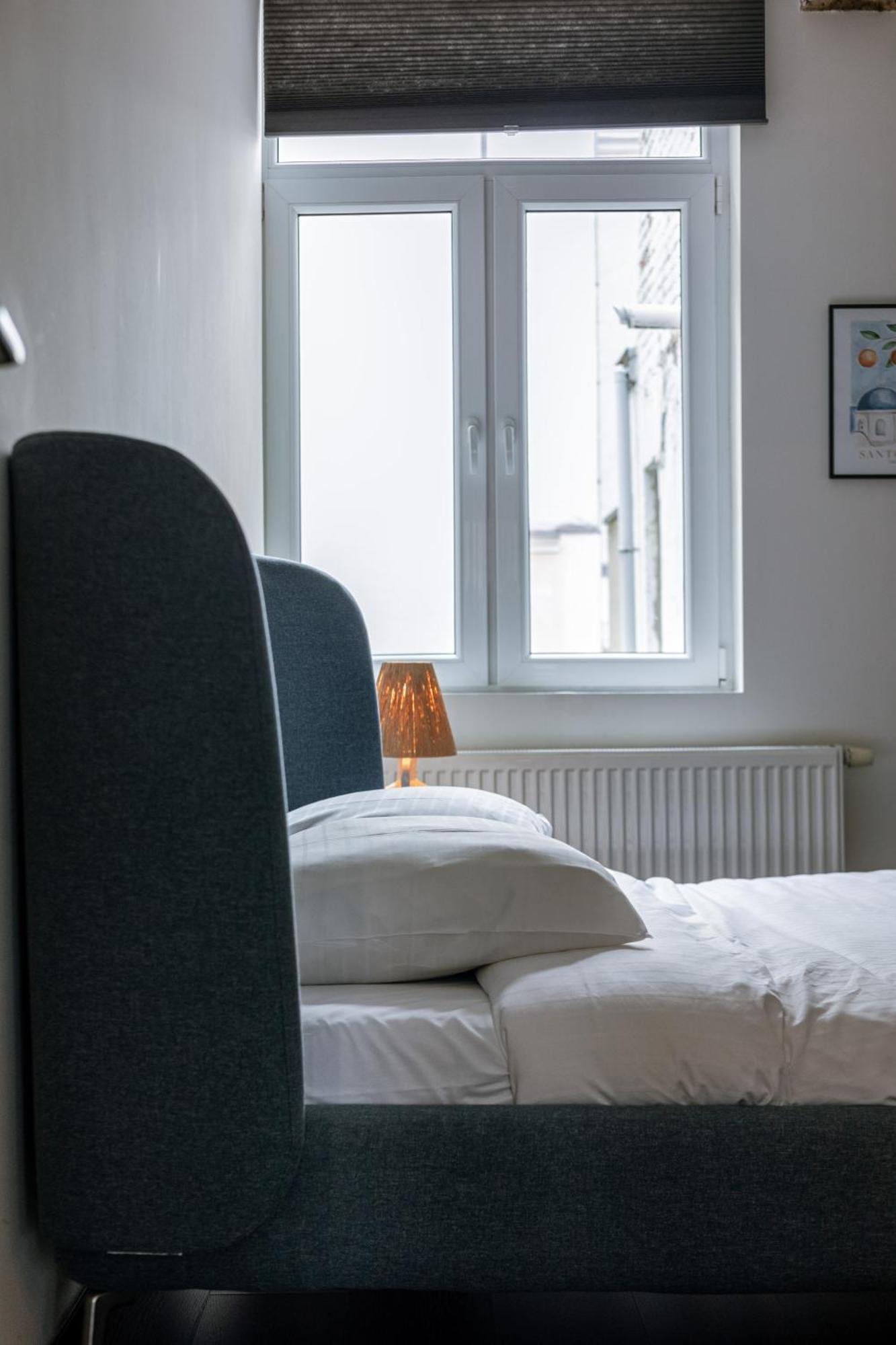 Right In The City Center Your Ghent Getaway Exterior photo